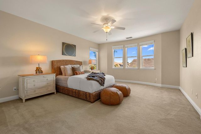 2564 W Summerland Way, Roseville, CA 95747