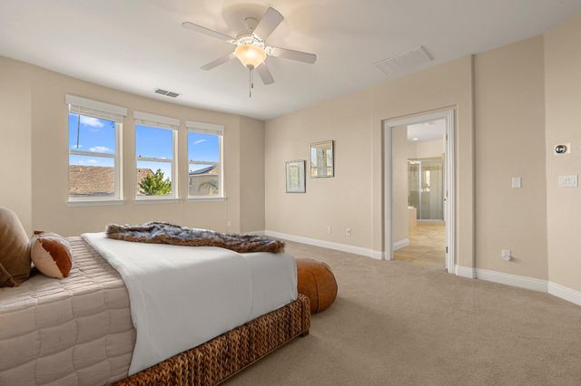 2564 W Summerland Way, Roseville, CA 95747