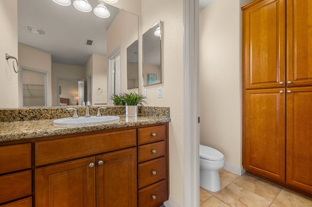 2564 W Summerland Way, Roseville, CA 95747