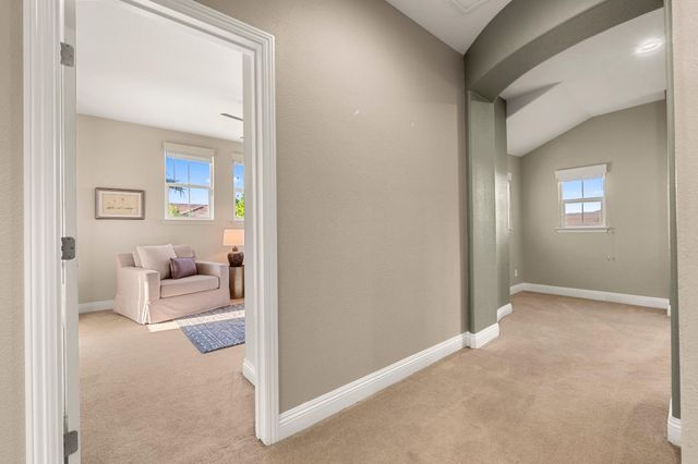2564 W Summerland Way, Roseville, CA 95747