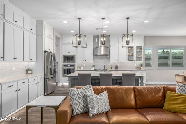 9749 E RIPPLE Drive, Mesa, AZ 85212