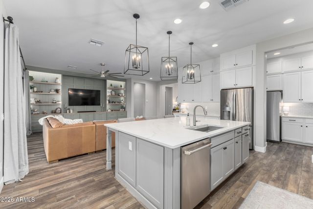 9749 E RIPPLE Drive, Mesa, AZ 85212