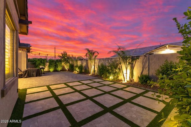 9749 E RIPPLE Drive, Mesa, AZ 85212