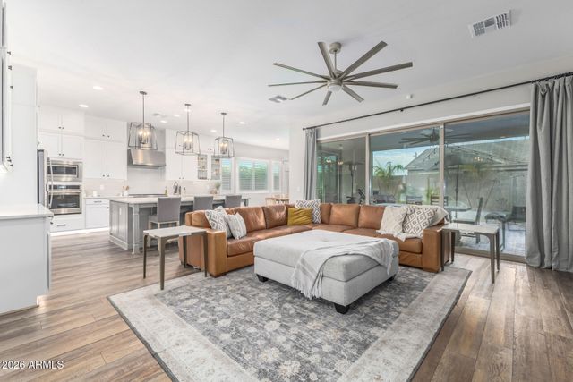 9749 E RIPPLE Drive, Mesa, AZ 85212