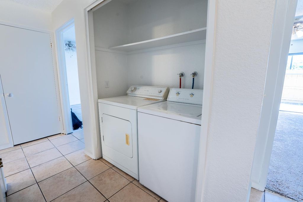 Image 15 of property listing at 4885 N Backer Avenue # 128, Fresno, CA 93726