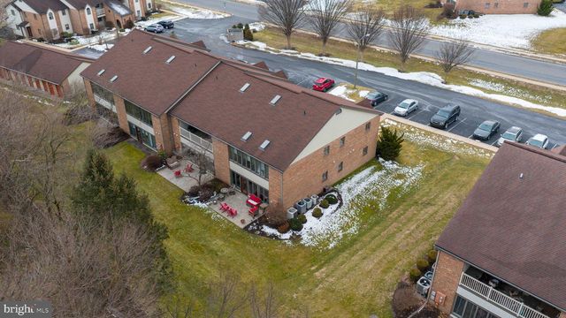 225 BLACK OAK DR, Lancaster, PA 17602