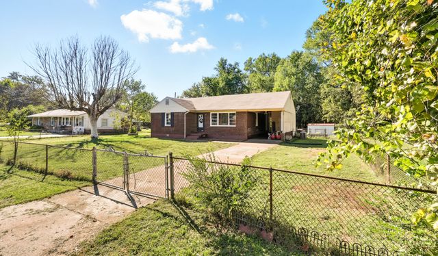 205 Rebecca Ln, Clarksville, TN 37042
