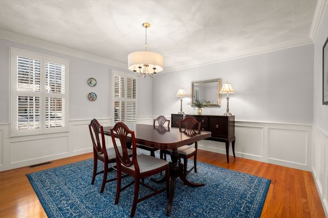 43 Ashley Place, Reading, MA 01867