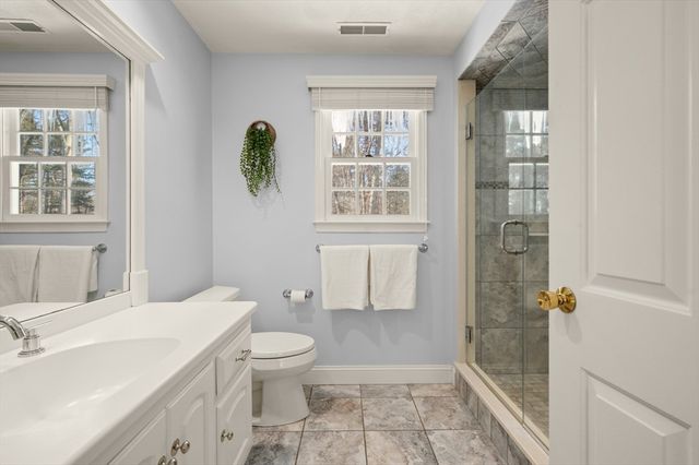 43 Ashley Place, Reading, MA 01867