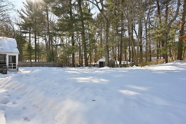 43 Ashley Place, Reading, MA 01867