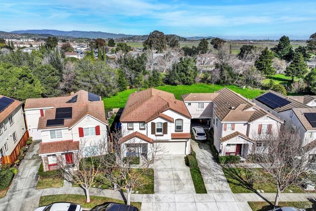 625 Greentree Cir, Fairfield, CA 94534