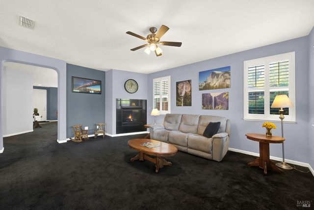 625 Greentree Cir, Fairfield, CA 94534