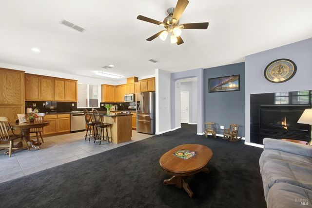 625 Greentree Cir, Fairfield, CA 94534