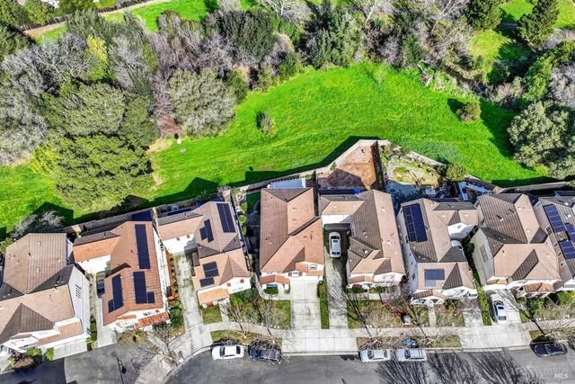 625 Greentree Cir, Fairfield, CA 94534