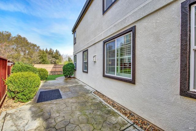 625 Greentree Cir, Fairfield, CA 94534