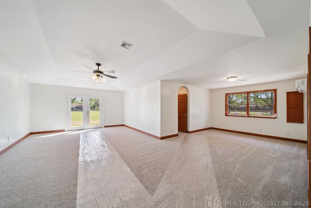 9488 E 137th Street S, Bixby, OK 74008