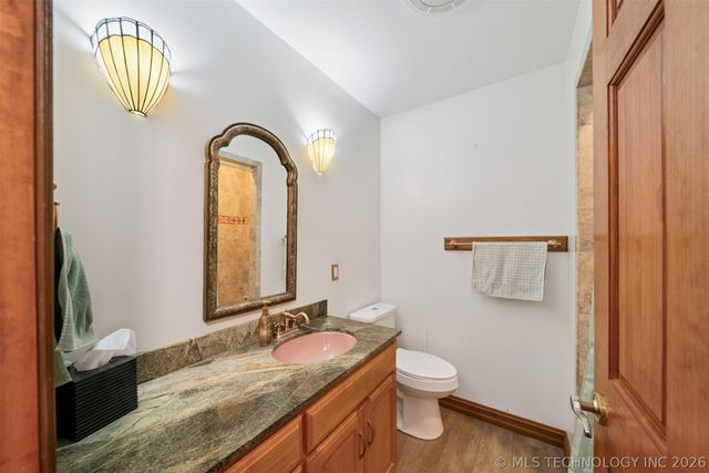 9488 E 137th Street S, Bixby, OK 74008