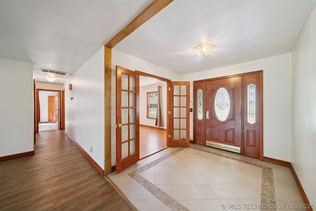 9488 E 137th Street S, Bixby, OK 74008