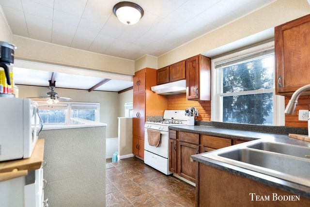 3122 Fuller Avenue, Grand Rapids, MI 49505