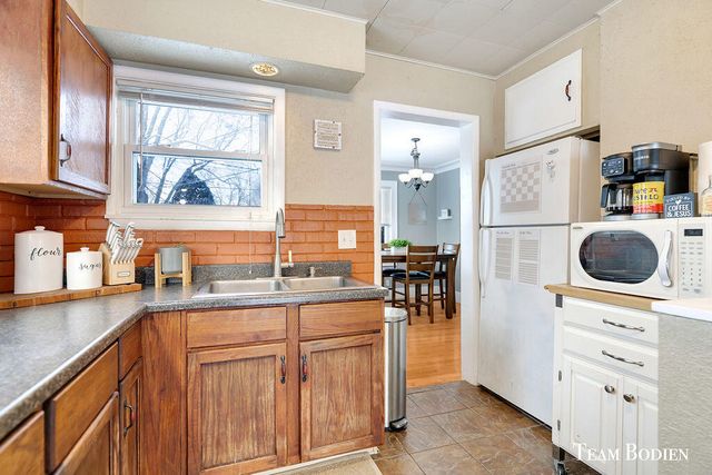 3122 Fuller Avenue, Grand Rapids, MI 49505