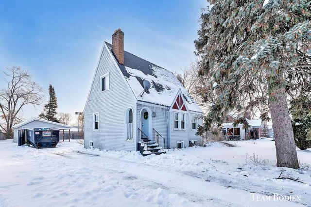 3122 Fuller Avenue, Grand Rapids, MI 49505