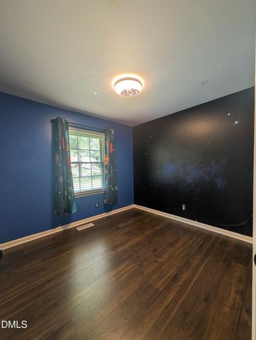 225 Ln Of Sir Kay, Garner, NC 27529