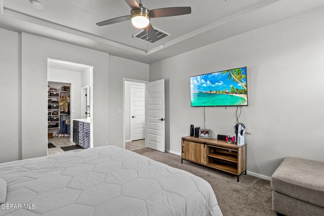 840 Via Glorieta, Santa Teresa, NM 88008