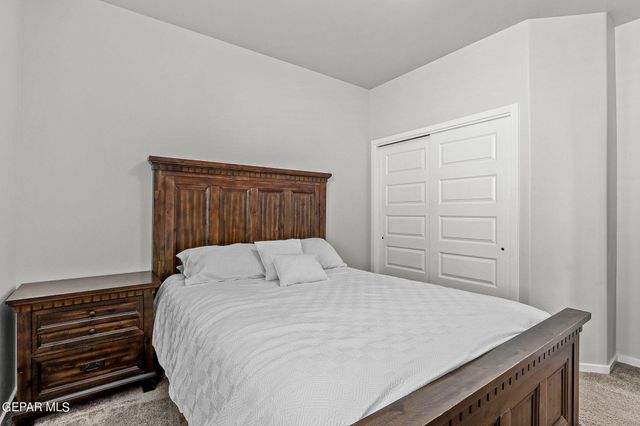 840 Via Glorieta, Santa Teresa, NM 88008