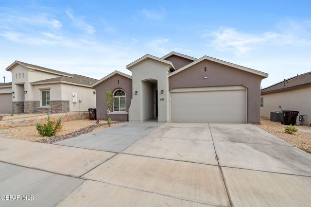 840 Via Glorieta, Santa Teresa, NM 88008