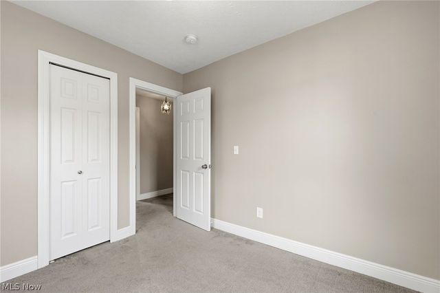 3478 Raymont Boulevard, University Heights, OH 44118