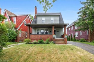 3478 Raymont Boulevard, University Heights, OH 44118