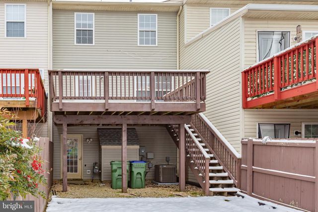 1505 MEADOW DR, Fredericksburg, VA 22405