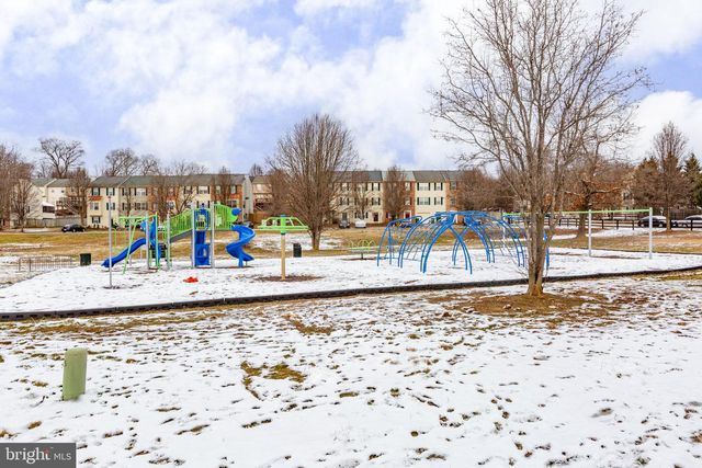 1505 MEADOW DR, Fredericksburg, VA 22405