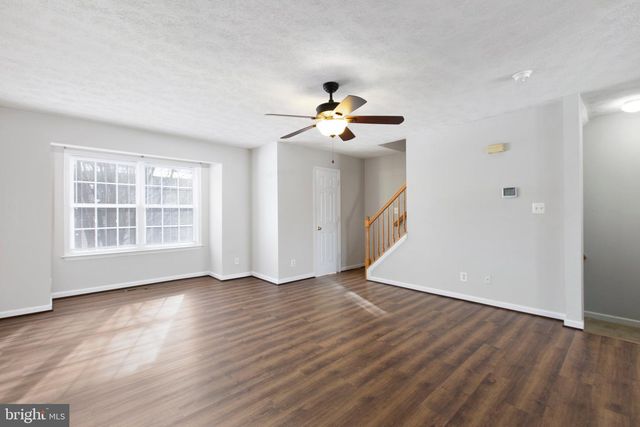 1505 MEADOW DR, Fredericksburg, VA 22405