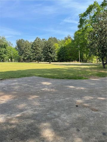 1021 Garden Avenue, Buckhead, GA 30625