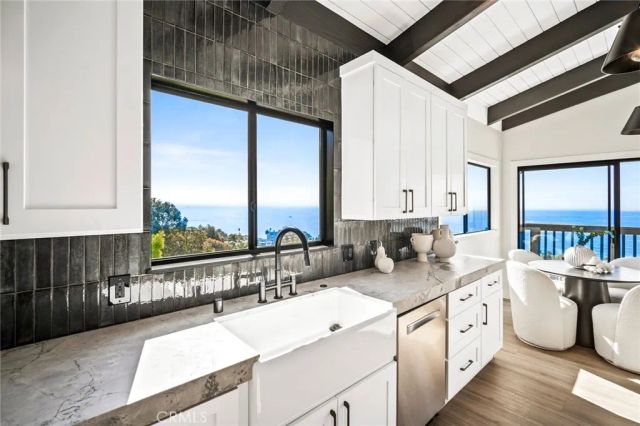 22332 Eagle Rock, Laguna Beach, CA 92651