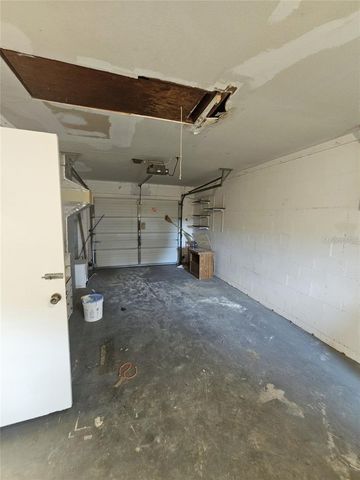 8356 CANDLEWOOD ROAD 8356, Seminole, FL 33777