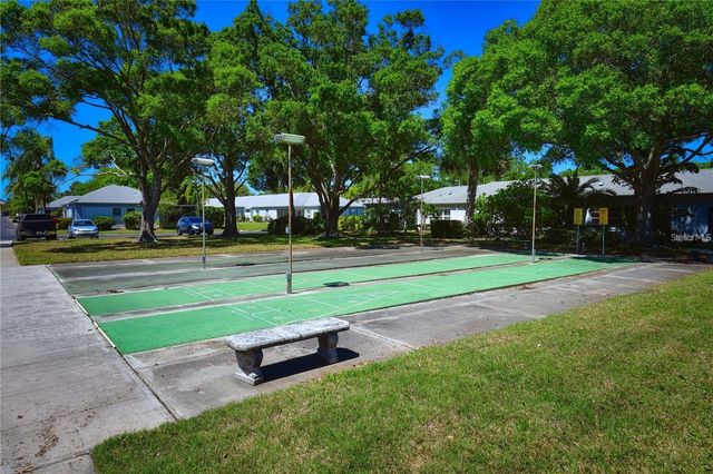 8356 CANDLEWOOD ROAD 8356, Seminole, FL 33777