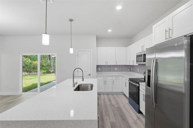 16475 SE 89TH TERRACE, Summerfield, FL 34491