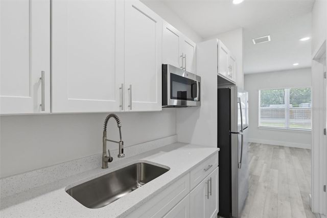 16475 SE 89TH TERRACE, Summerfield, FL 34491
