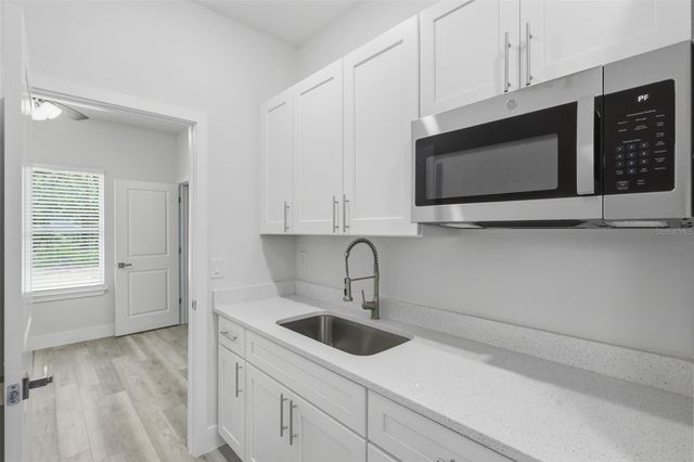 16475 SE 89TH TERRACE, Summerfield, FL 34491
