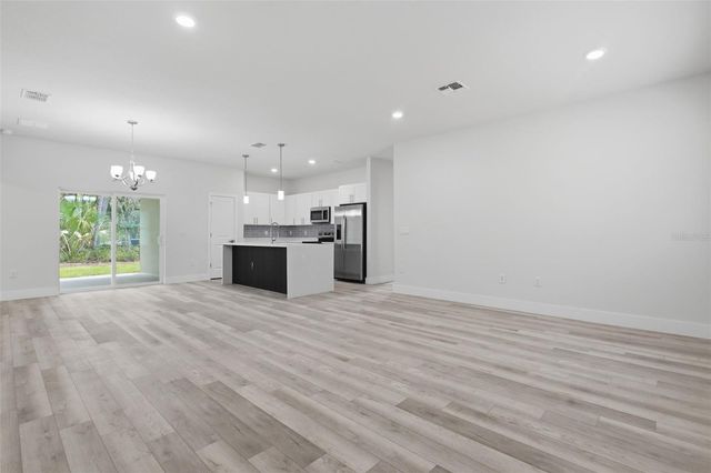 16475 SE 89TH TERRACE, Summerfield, FL 34491