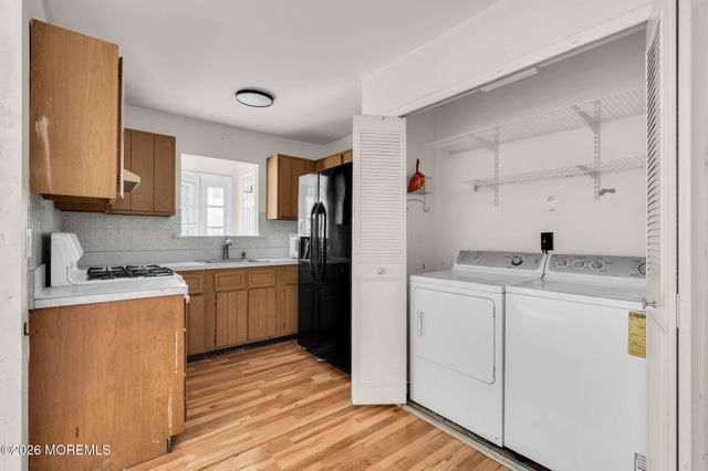 95 Larkspur Court, Toms River, NJ 08755