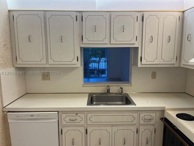 12035 NE 2nd Ave A316, North Miami, FL 33161
