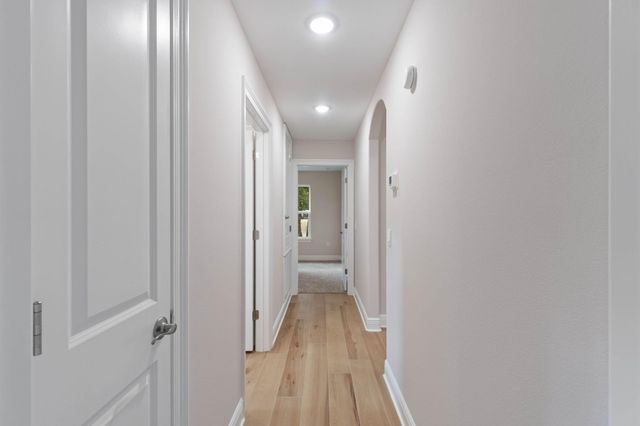 6572 Lansford Street, Navarre, FL 32566