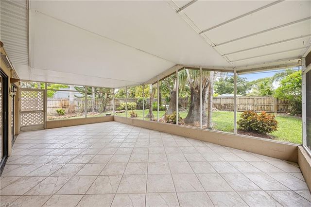 1120 Ridge ST, Naples, FL 34103