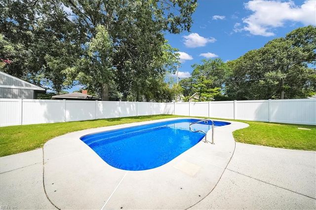 1601 Lilac AVE, Chesapeake, VA 23325