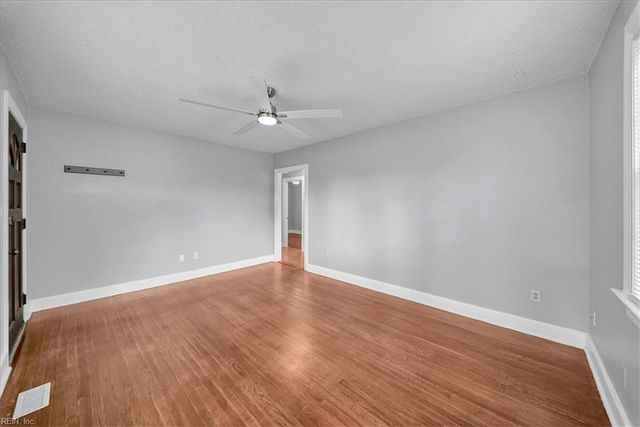 1601 Lilac AVE, Chesapeake, VA 23325