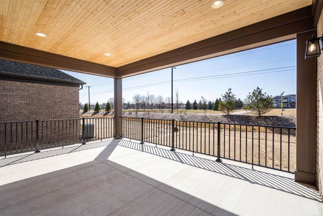 55735 Bay Oaks Court 5, Shelby Twp, MI 48315