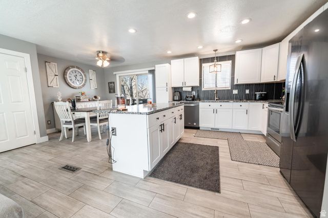 3144 W 1050 N, West Point, UT 84015